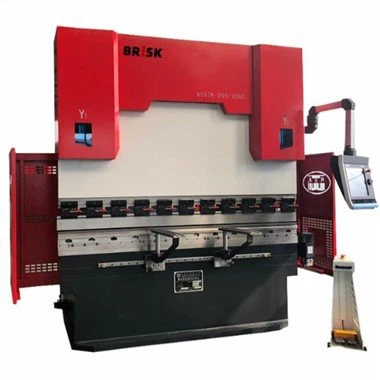 Worin besteht der Unterschied zwischen einer Abkantpresse und einer Faltmasch...